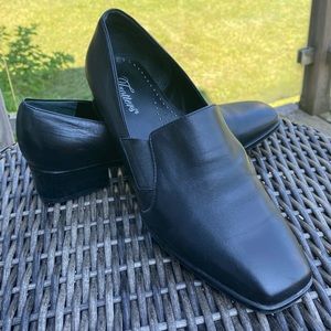 Trotters Leather Loafers